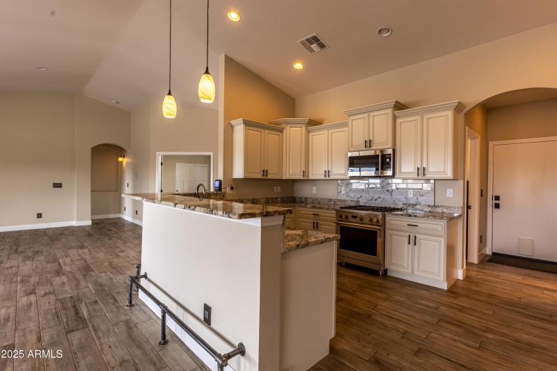 28906 N WAKEFIELD RD-24