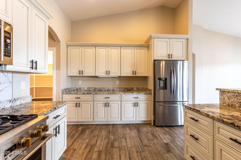 28906 N WAKEFIELD RD-26