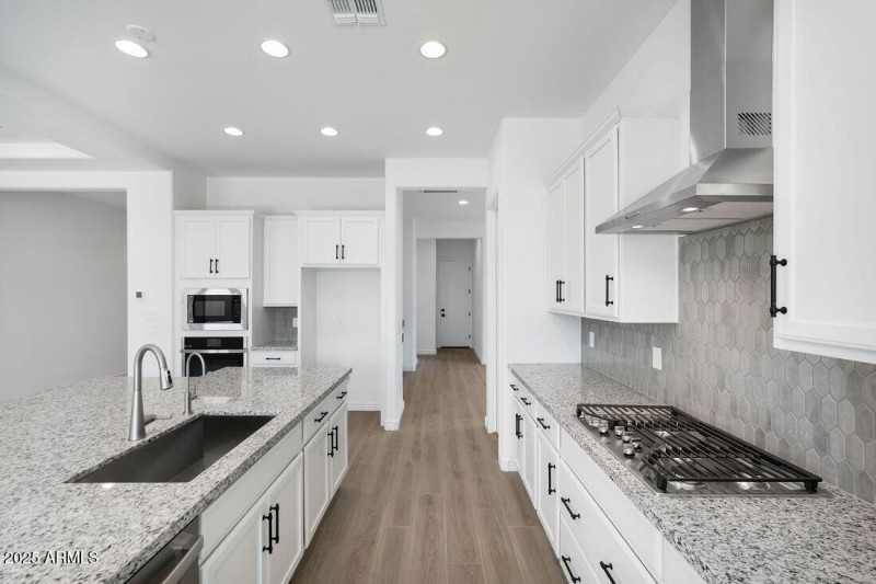 hj-az-phoenix-aloravita-south-summit-pal