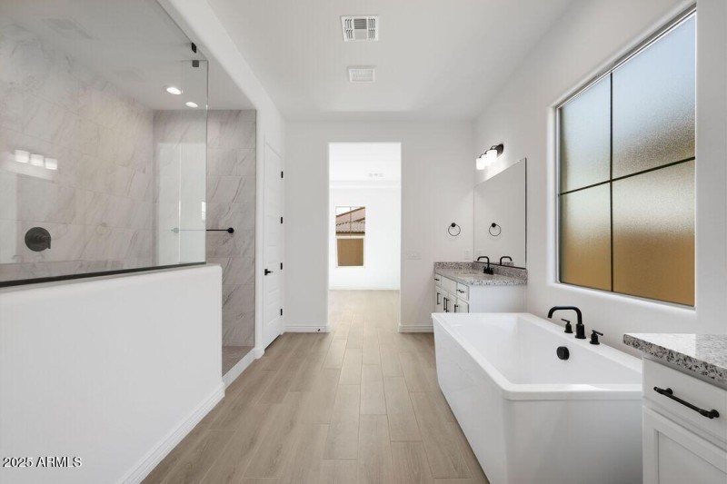 hj-az-phoenix-aloravita-south-summit-pal