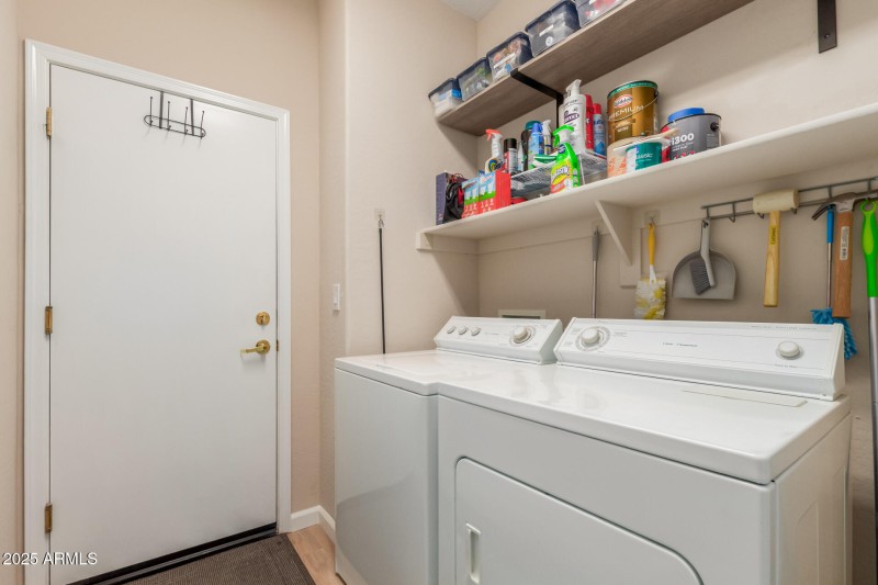 2951 W PLUM HOLLOW DR