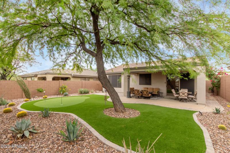 2951 W PLUM HOLLOW DR