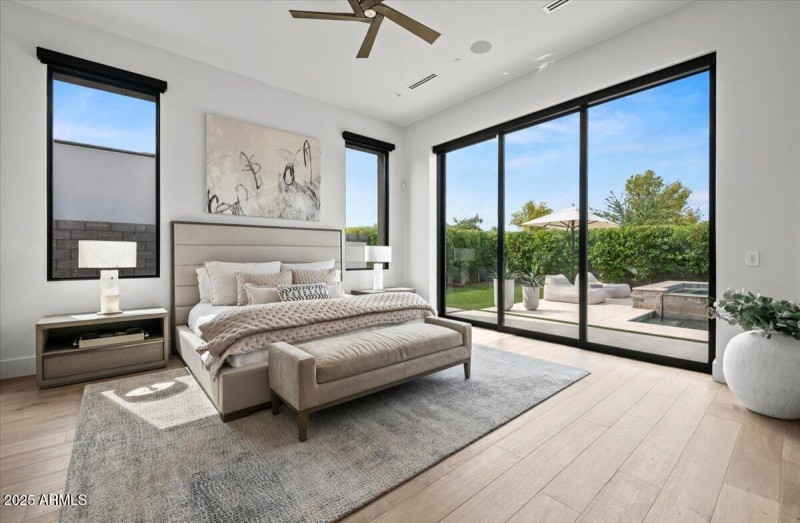 18-6802 E Joshua Tree Ln 21