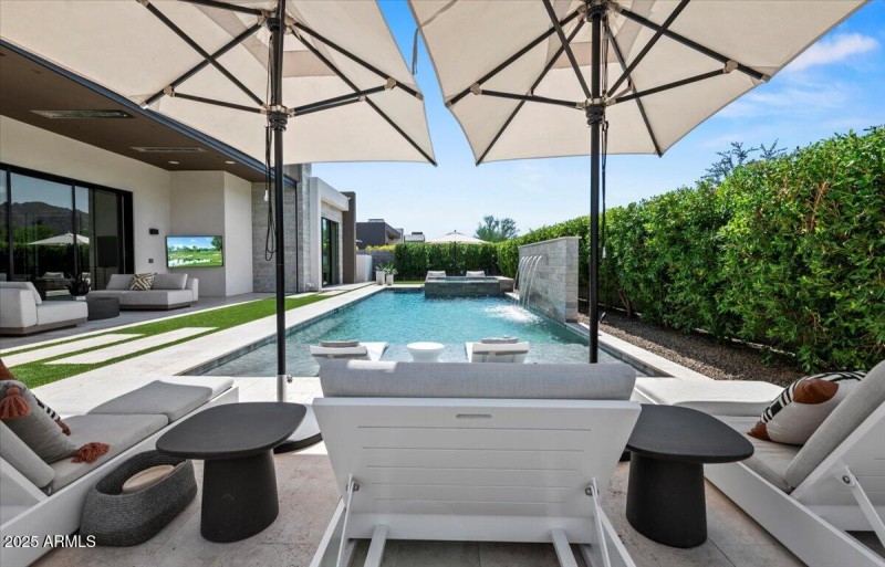 54-6802 E Joshua Tree Ln 69