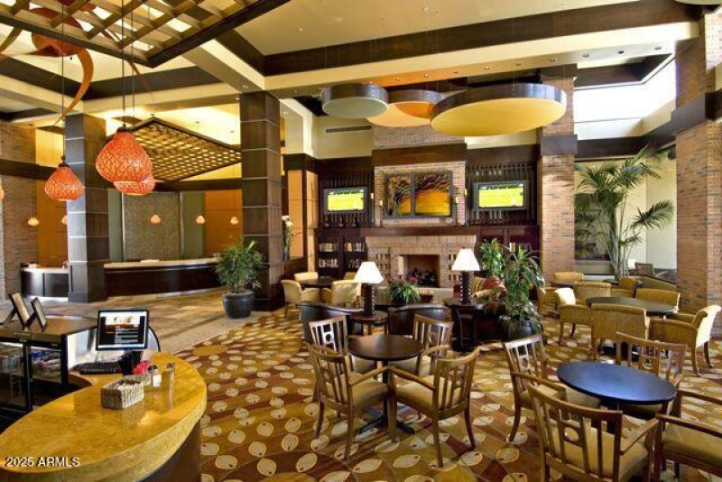 Cafe Area w: Fireplace at Union Center