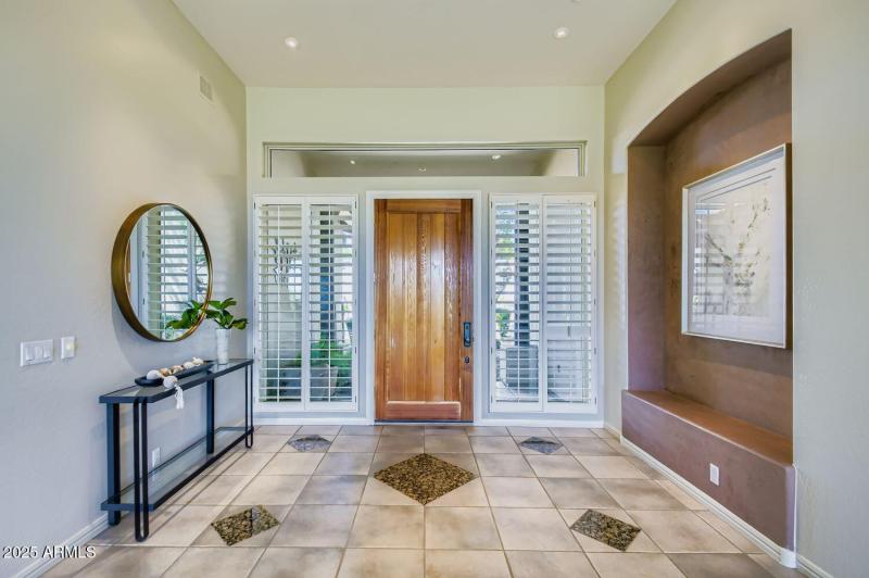 07 Foyer