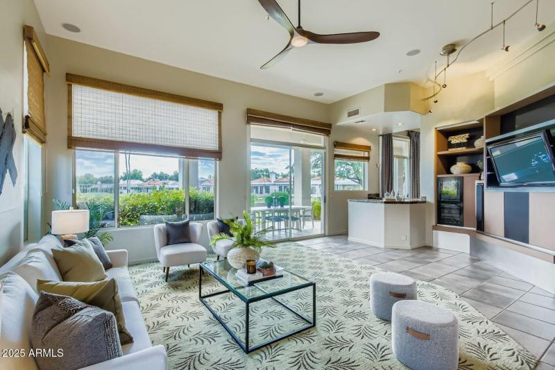 28 Family Room