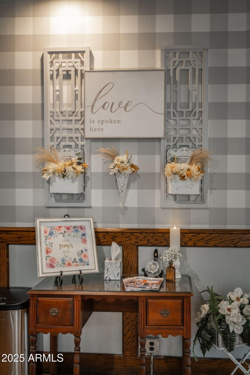 20-web-or-mls-2516-willow-creek-rd