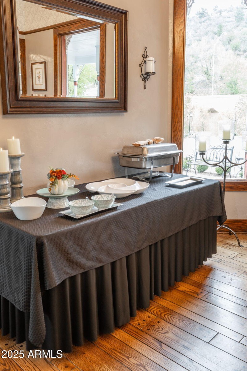 23-web-or-mls-2516-willow-creek-rd