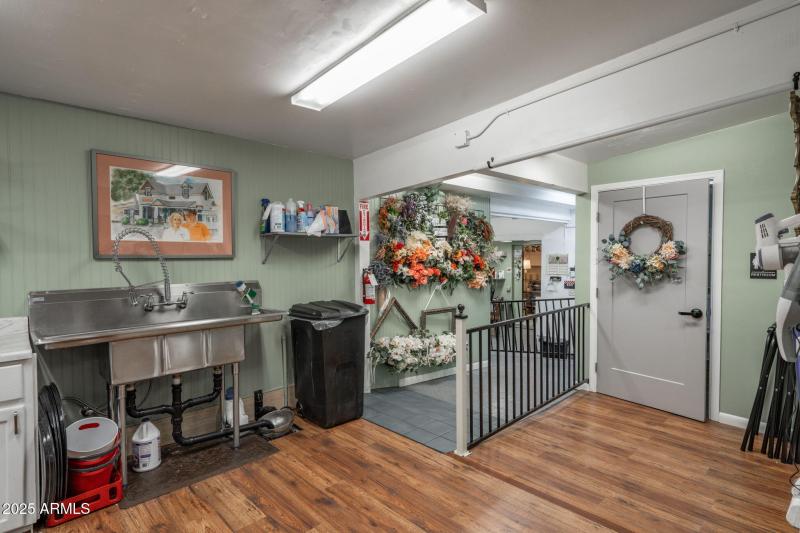 100-web-or-mls-2516-willow-creek-rd