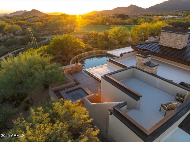 075-View Deck Vistas