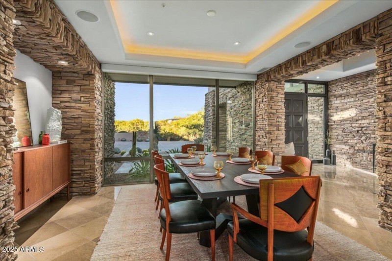 017-Dining Room Views