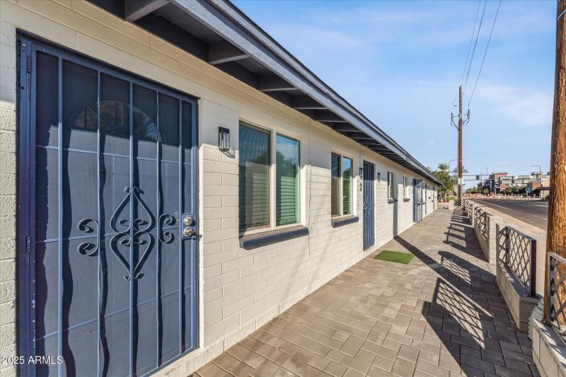 03-001-front-exterior