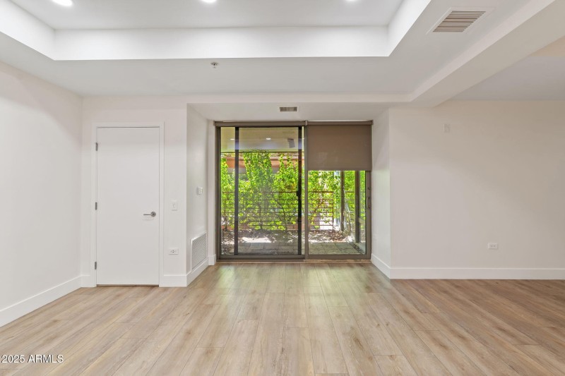 16-web-or-mls-DSC_2016