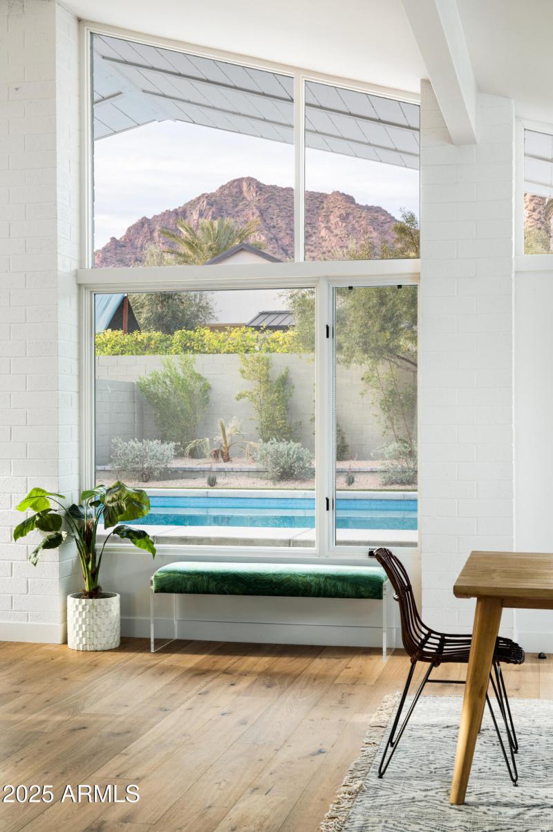 5816 E Calle Del Media-21