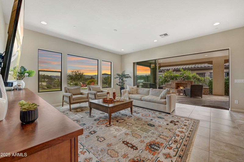 15-Living Sitting View