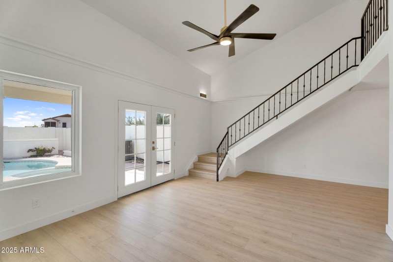 5-web-or-mls-4507 E Monte Way-6