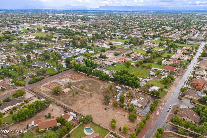 31-web-or-mls-Victoria-Aerial-7