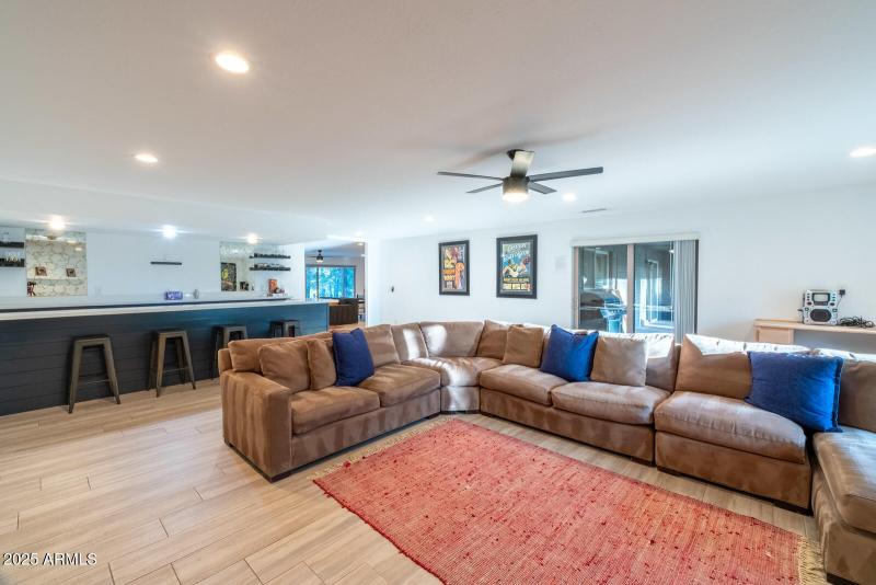 Living Room-Wet Bar 3