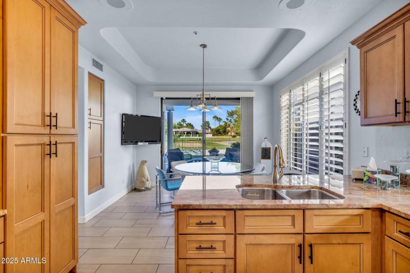 19-web-or-mls-896A0993