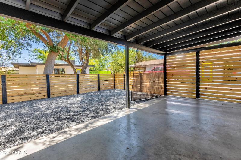 014_COVERED PATIO AREA