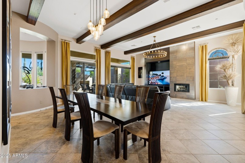 42001 N BRIDLEWOOD WAY