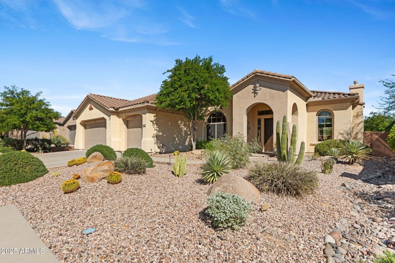 42001 N BRIDLEWOOD WAY