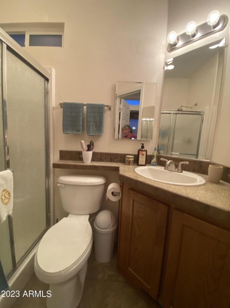 13D7ECD4-B988-40D3-BB70-91EE3AEEDC0F