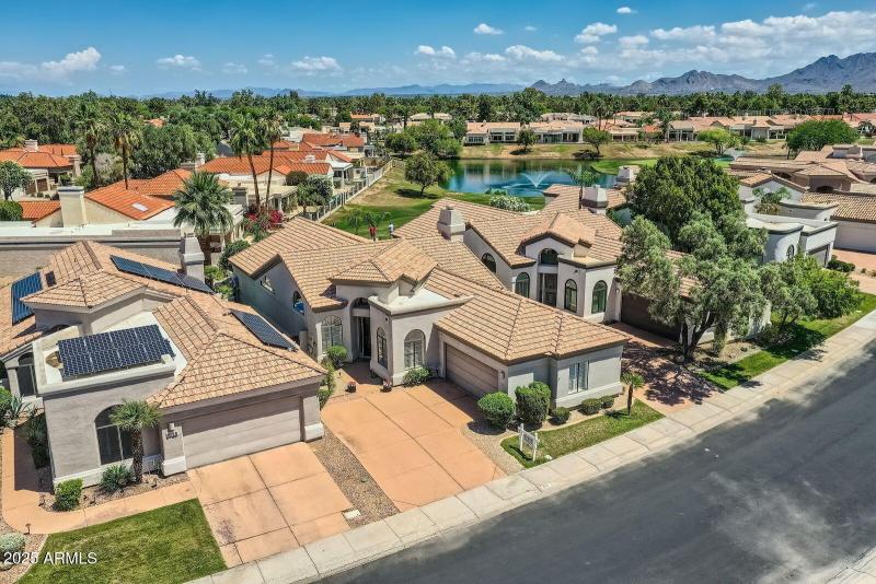 031 - 03 Exterior Front