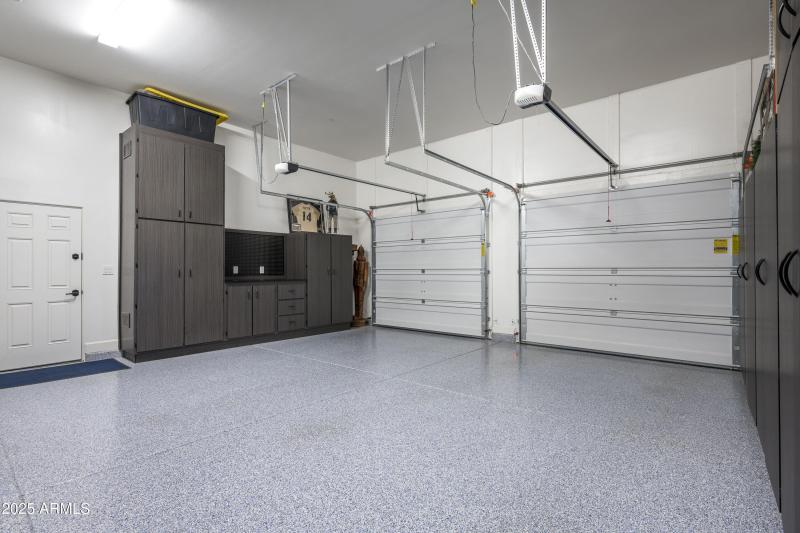 Garage w Built In Cabinets