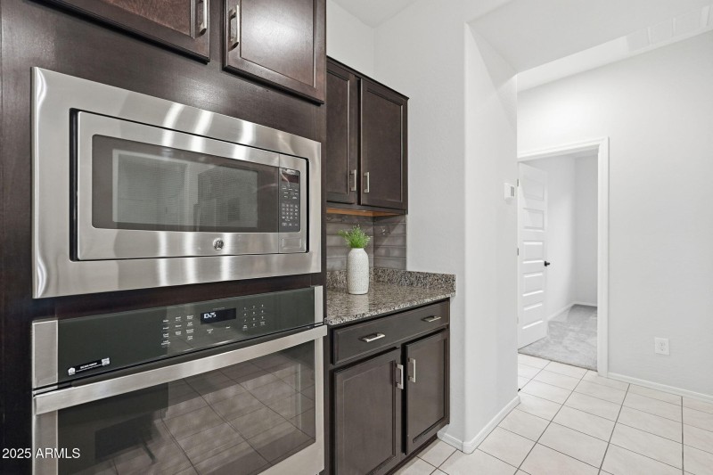 17-web-or-mls-017_ListerPros