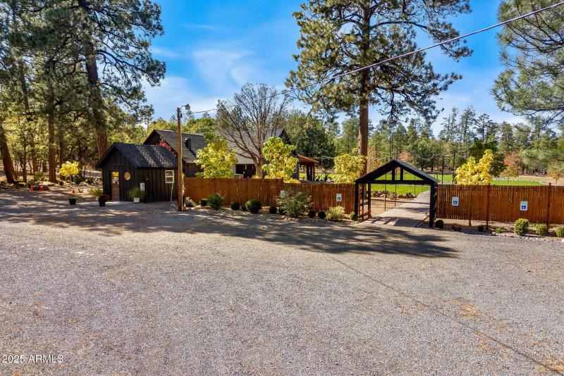 6835WWhiteMountainBlvd-PinetopAZ-23