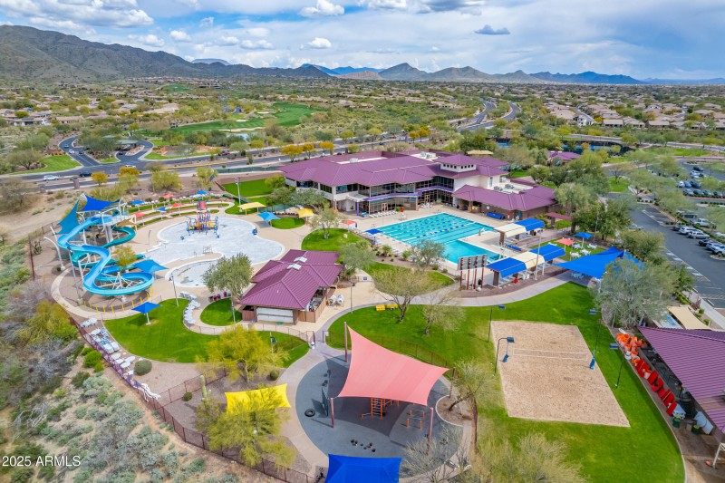 74_022_a4m_anthemphx-hdr