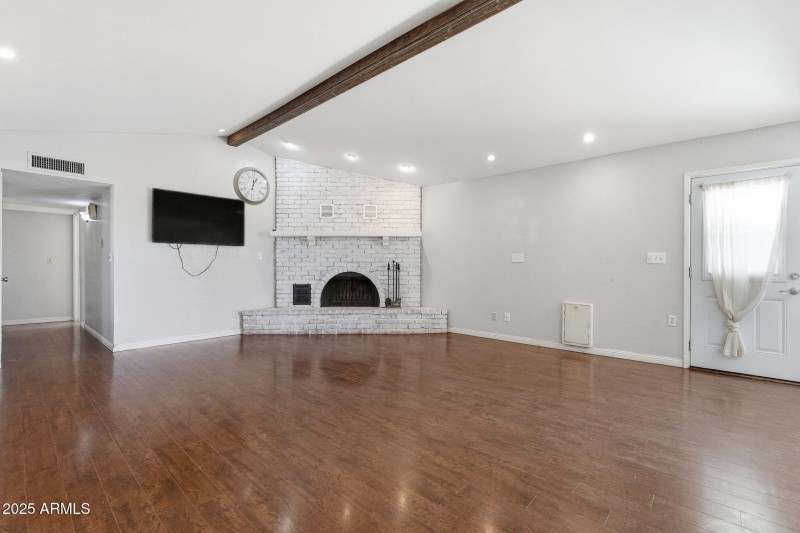 8-web-or-mls-009_ListerPros