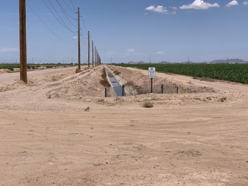 Looking Down Russell Rd!