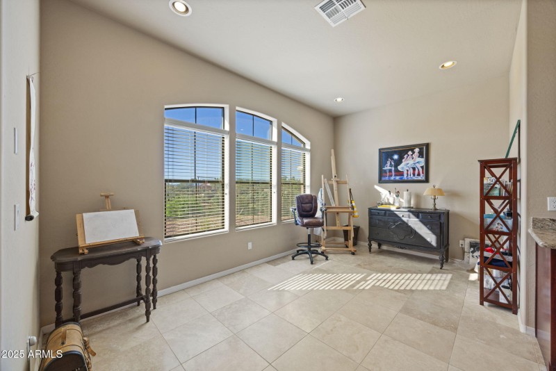 8-web-or-mls-31416-n-166th-pl