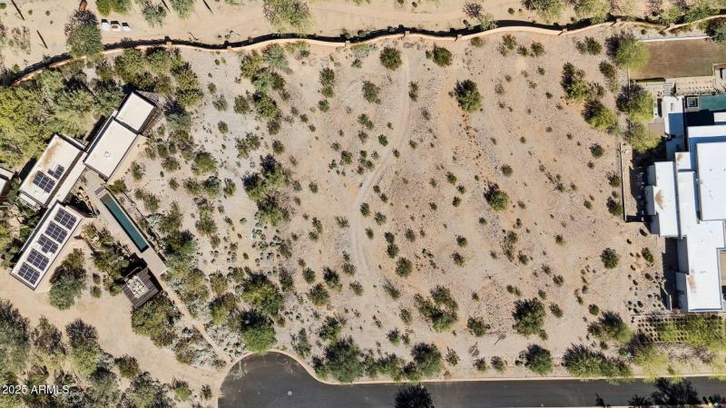 12-web-or-mls-6300-n-33rd-st