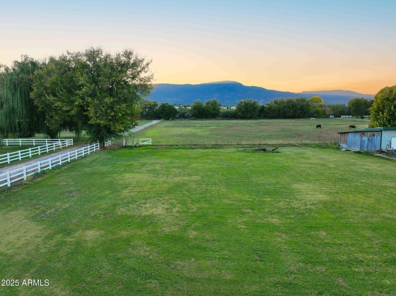 dji_fly_20251029_172214_0136_17617894434