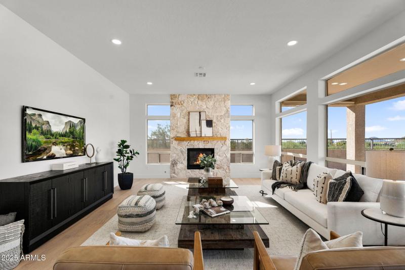 14-web-or-mls-6904 E Trailridge Cir - 11