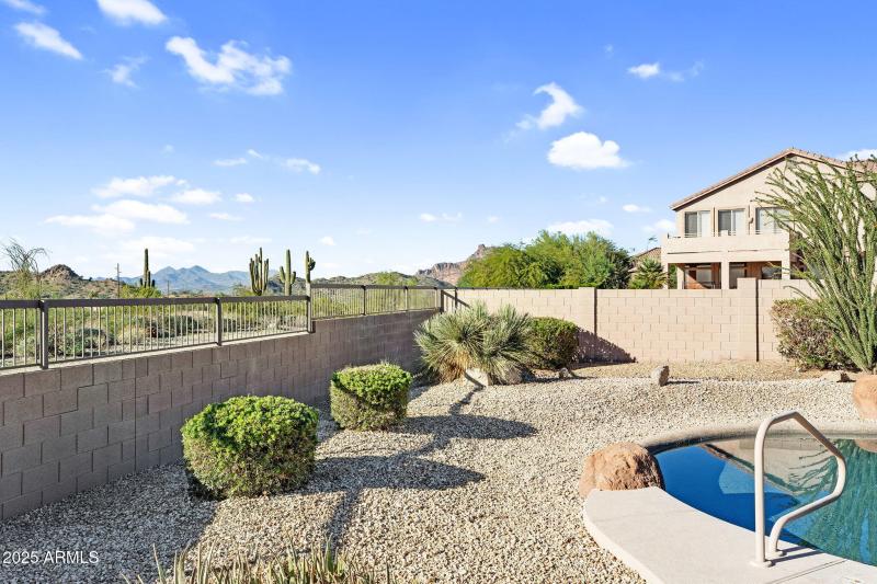 81-web-or-mls-6904 E Trailridge Cir - 81