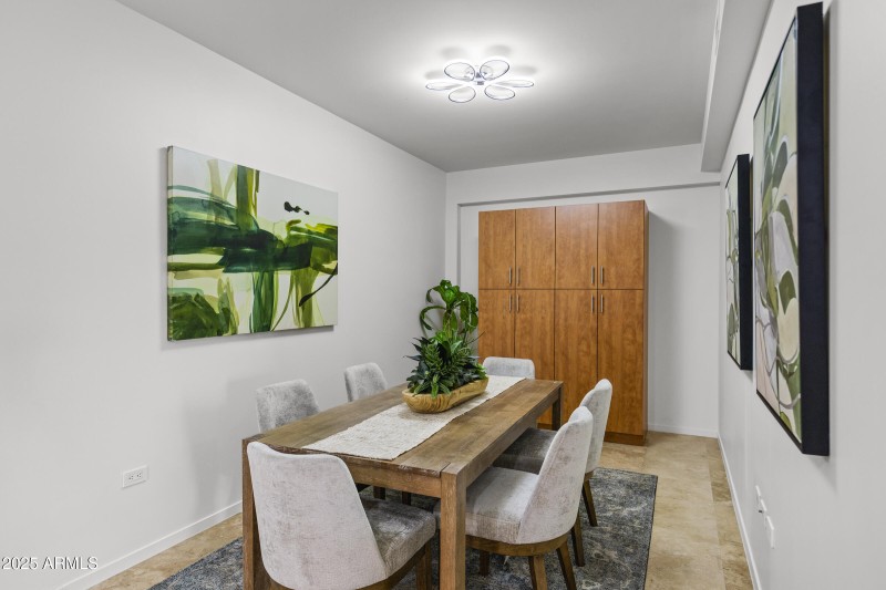 7131 E Rancho Vista Dr #4007-11