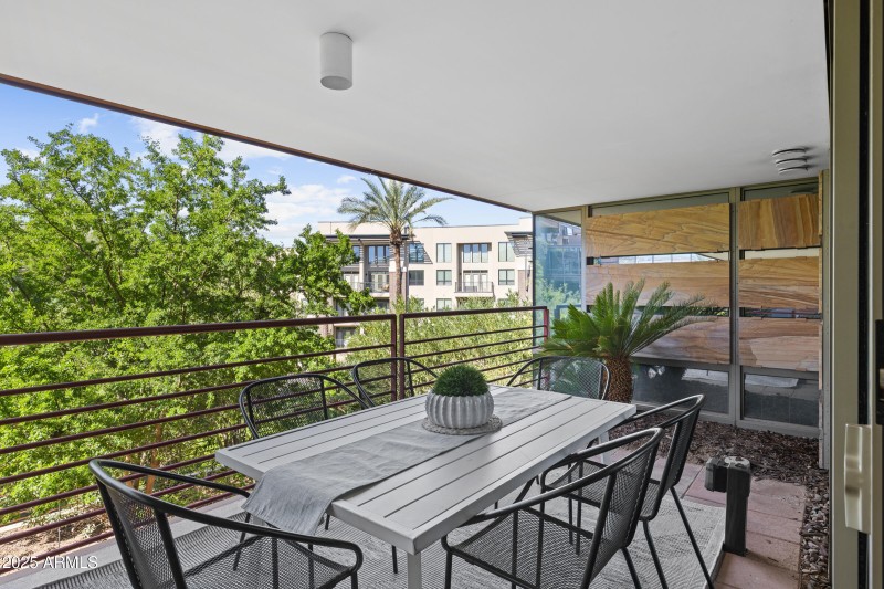 7131 E Rancho Vista Dr #4007-23