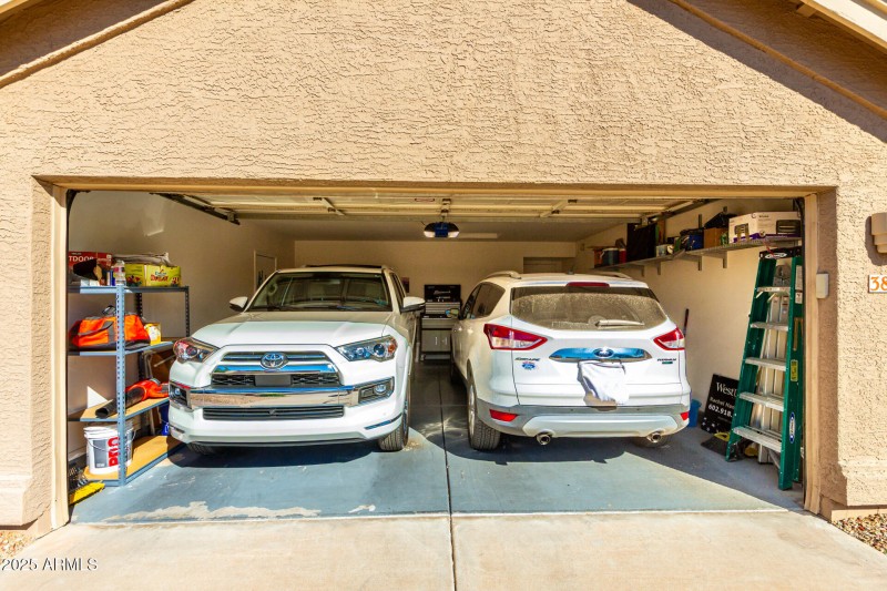 GARAGE
