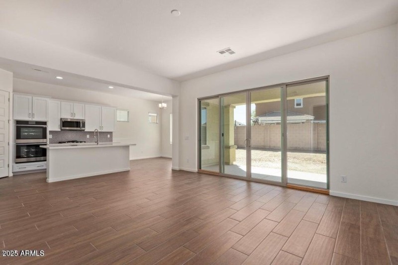 Open Floor Plan with Great Room