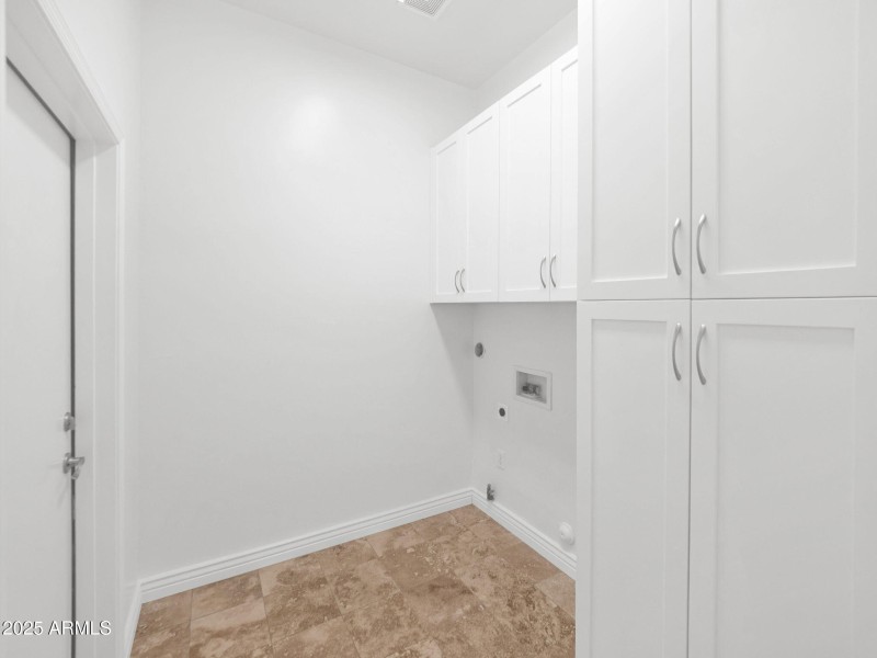 24-web-or-mls-_1588445