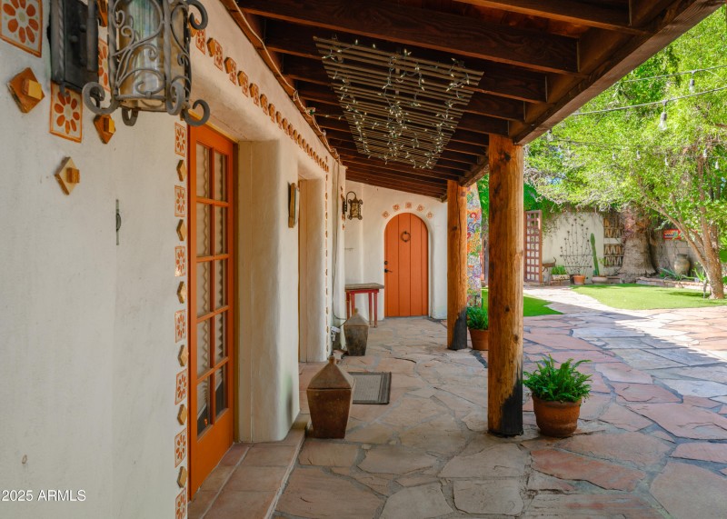 Listings_3121_N_27thSt_Images-15