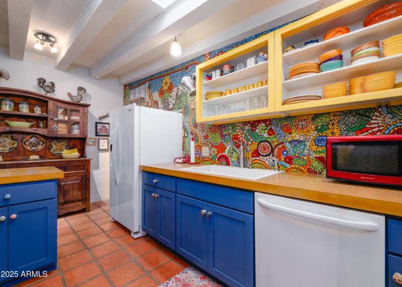 Listings_3121_N_27thSt_Images-27