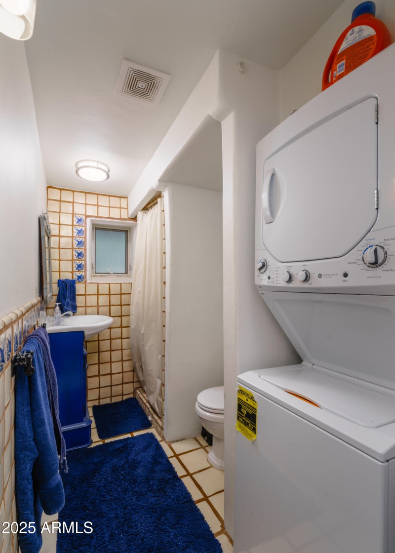 Listings_3121_N_27thSt_Images-48