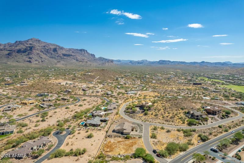 32 - Dianna #23 Drone