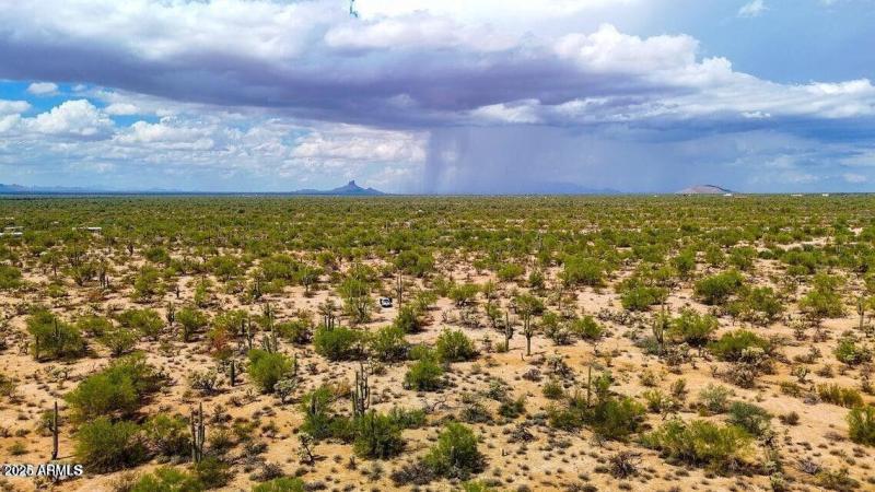 20251018025833880329000000-o